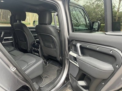 2023 Land Rover Defender X-Dynamic SE