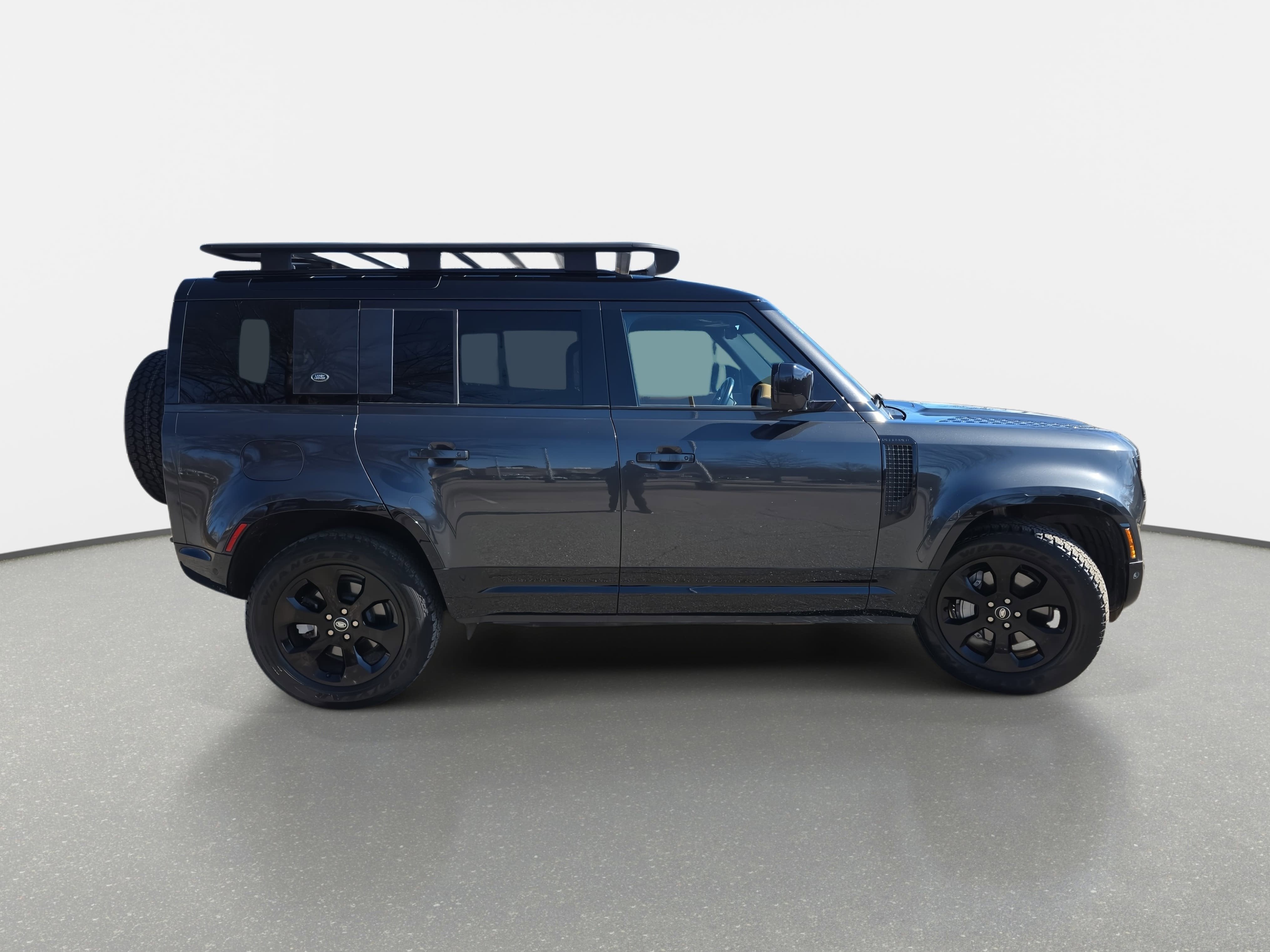 2023 Land Rover Defender X-Dynamic SE