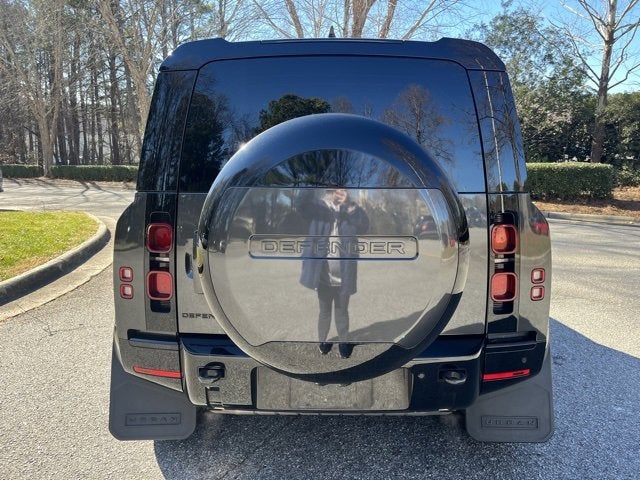 2024 Land Rover Defender X-Dynamic SE