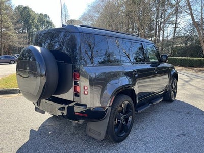 2024 Land Rover Defender X-Dynamic SE