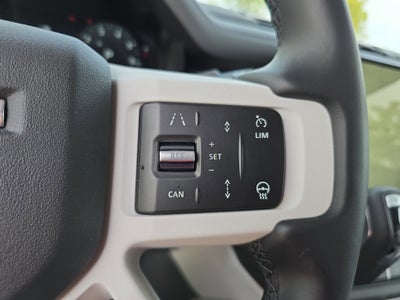 2026 Land Rover Defender X-Dynamic SE