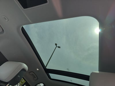 2026 Land Rover Defender X-Dynamic SE