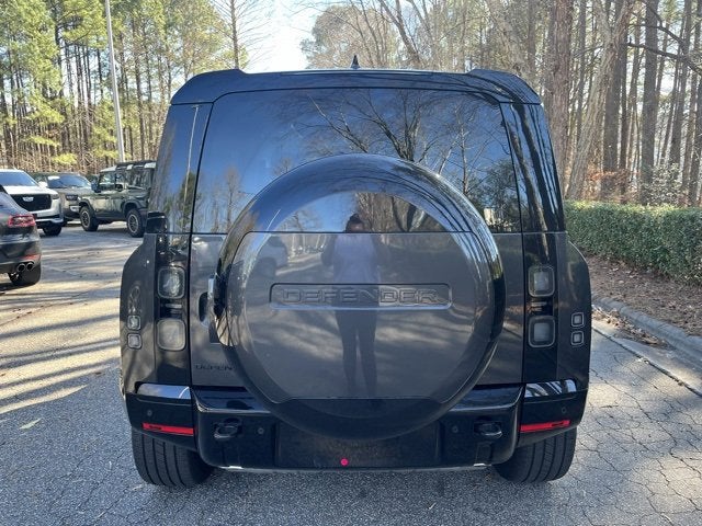 2026 Land Rover Defender X-Dynamic SE