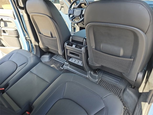 2025 Land Rover Defender X-Dynamic SE