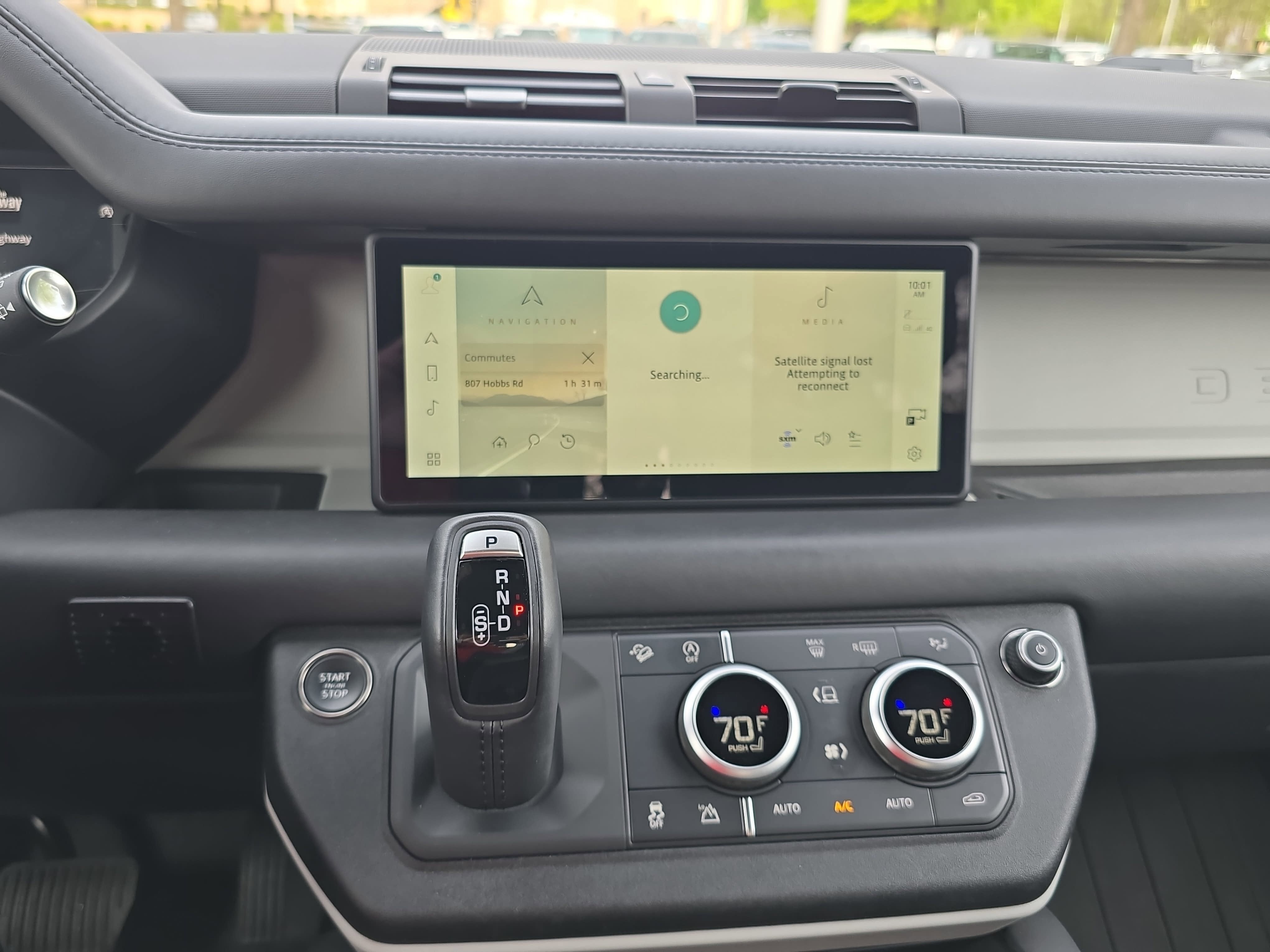 2024 Land Rover Defender X-Dynamic SE