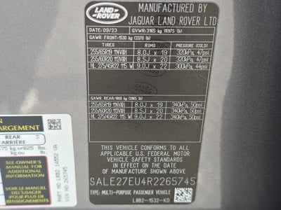 2024 Land Rover Defender X-Dynamic SE