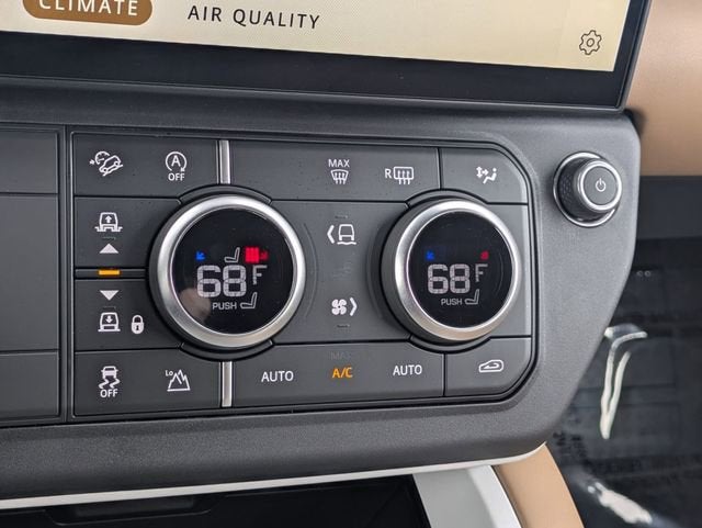 2026 Land Rover Defender X-Dynamic SE