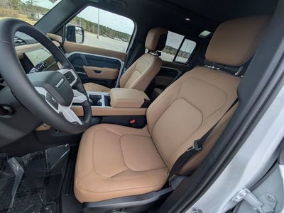 2026 Land Rover Defender X-Dynamic SE