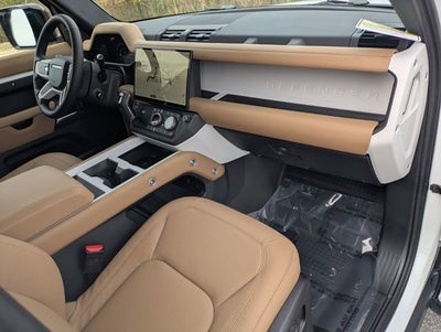 2026 Land Rover Defender X-Dynamic SE