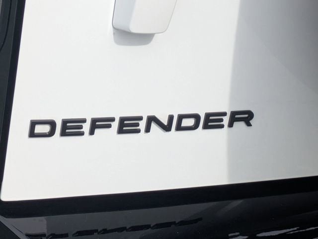 2026 Land Rover Defender X-Dynamic SE