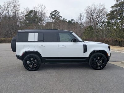 2026 Land Rover Defender X-Dynamic SE