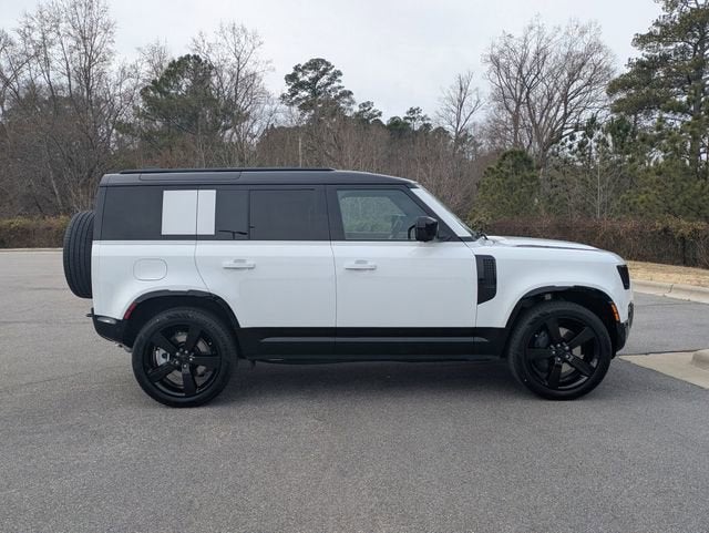 2026 Land Rover Defender X-Dynamic SE