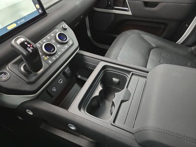 2022 Land Rover Defender X-Dynamic SE