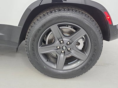 2022 Land Rover Defender X-Dynamic SE