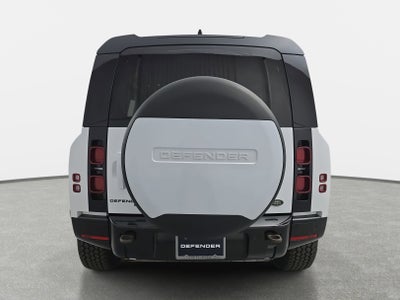 2022 Land Rover Defender X-Dynamic SE