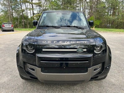 2025 Land Rover Defender X-Dynamic SE