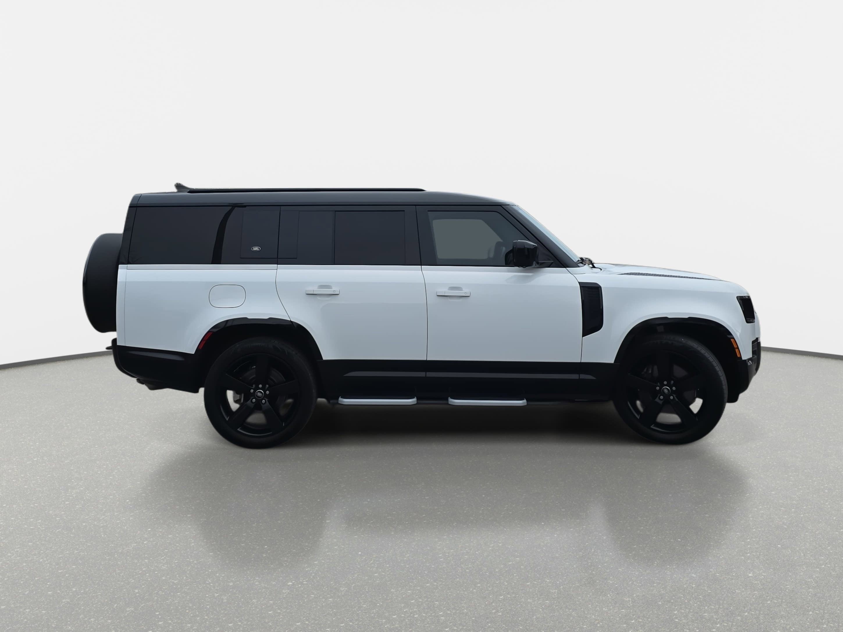 2024 Land Rover Defender X-Dynamic SE