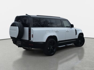 2024 Land Rover Defender X-Dynamic SE