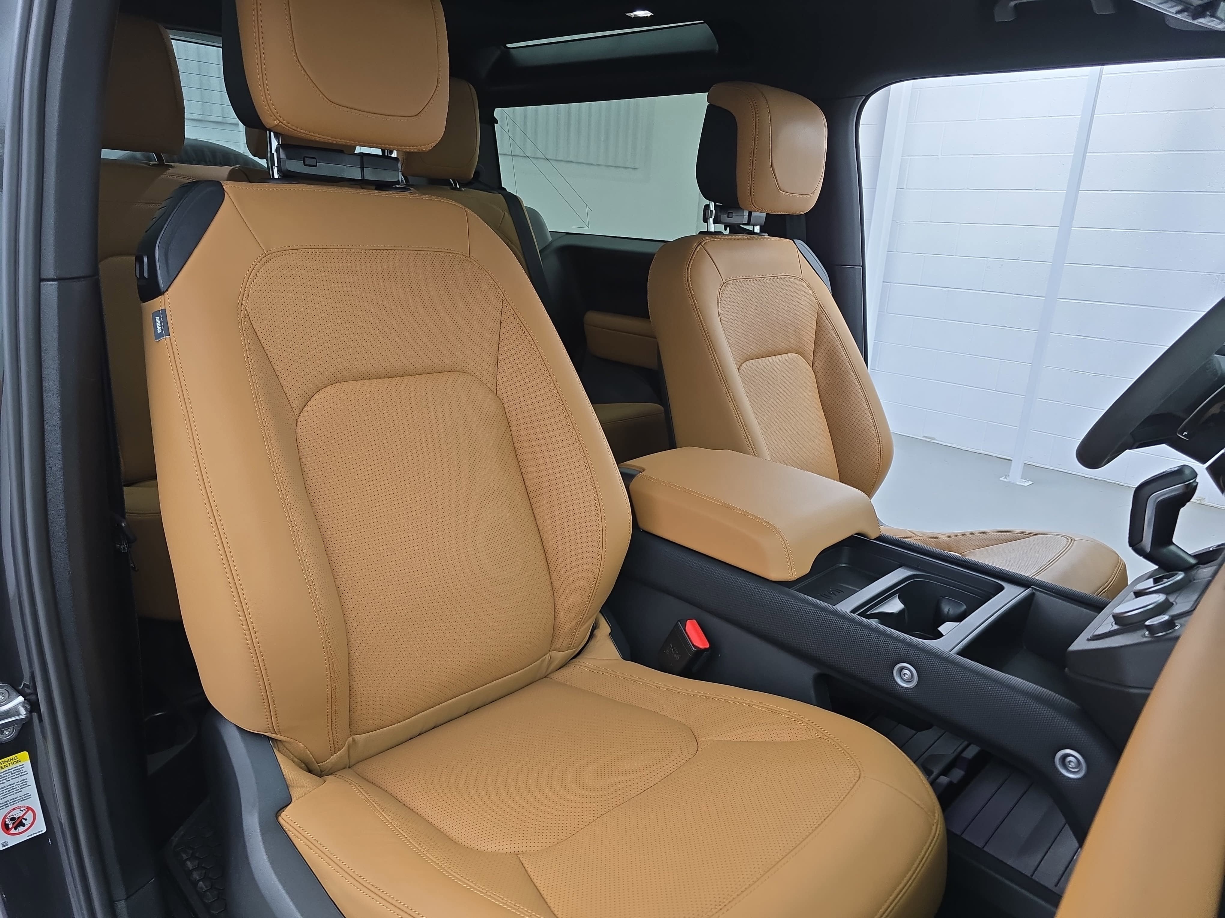 2024 Land Rover Defender V8