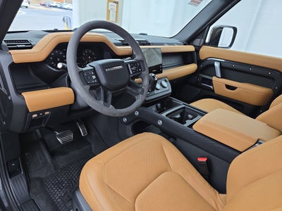 2024 Land Rover Defender V8