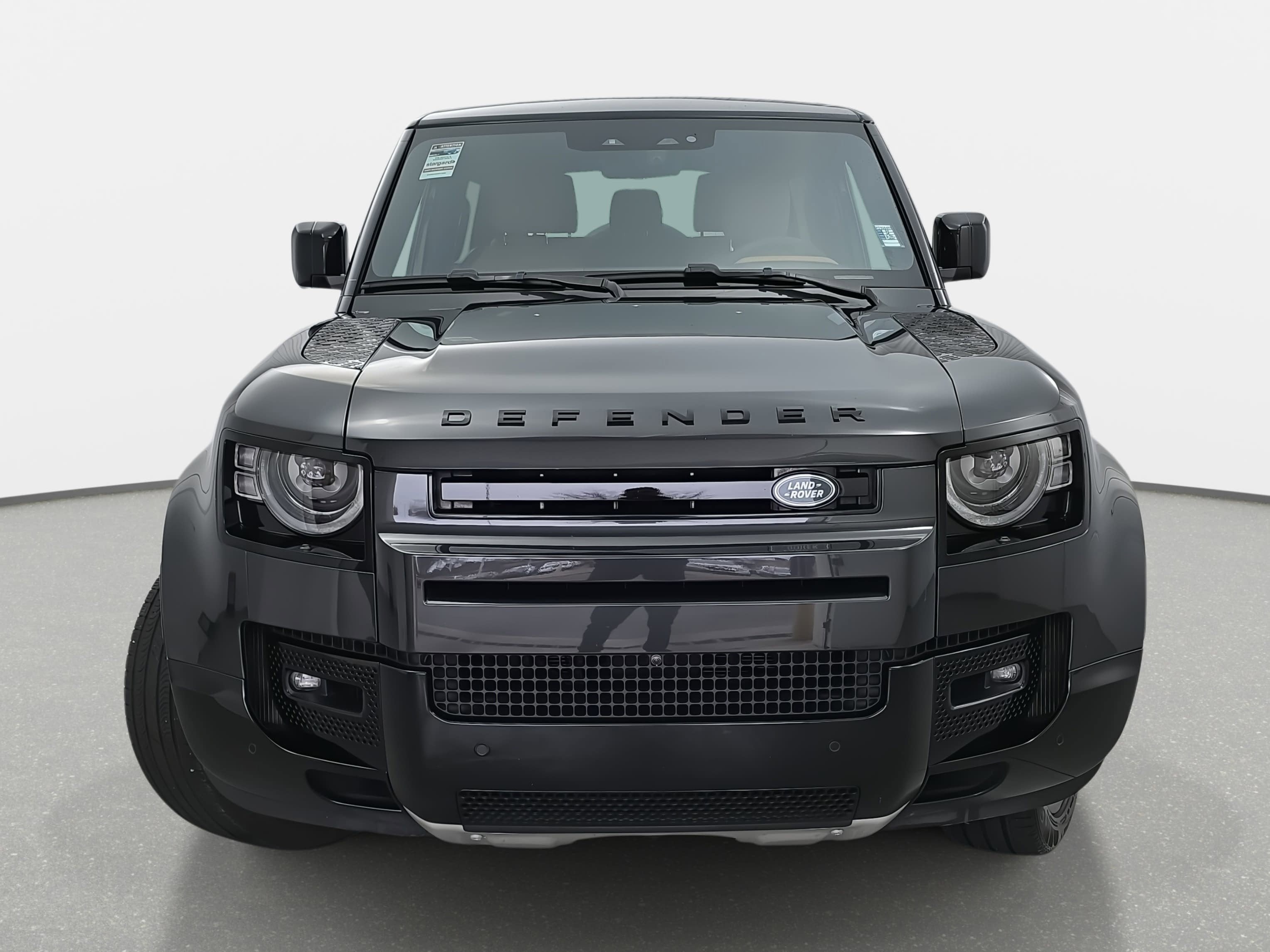 2024 Land Rover Defender V8