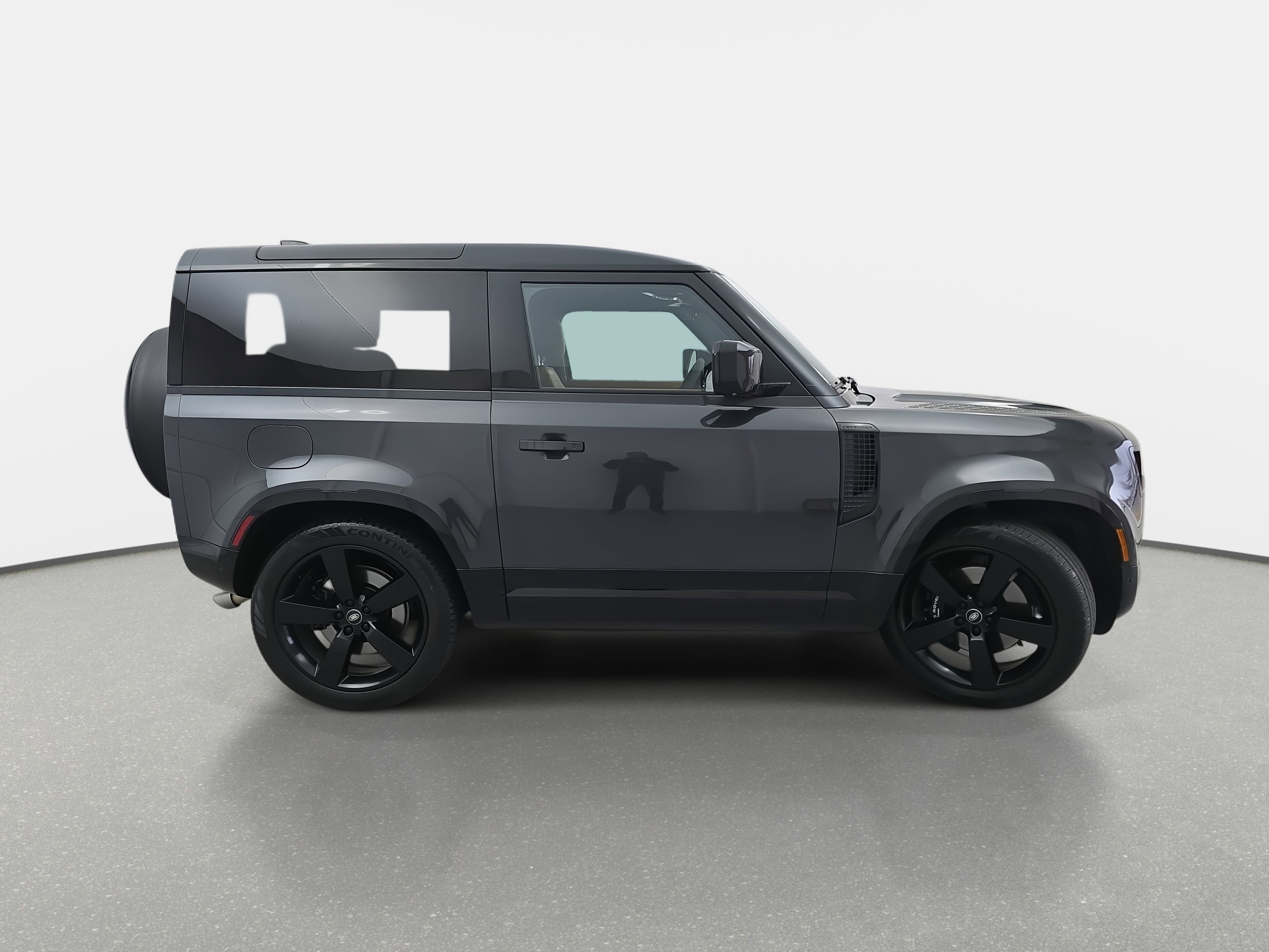 2024 Land Rover Defender V8