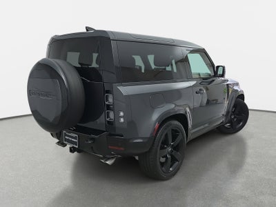 2024 Land Rover Defender V8