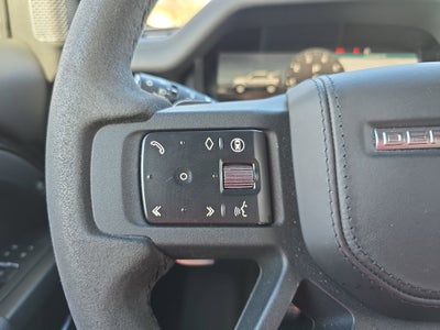 2024 Land Rover Defender V8
