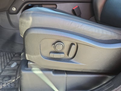 2024 Land Rover Defender V8