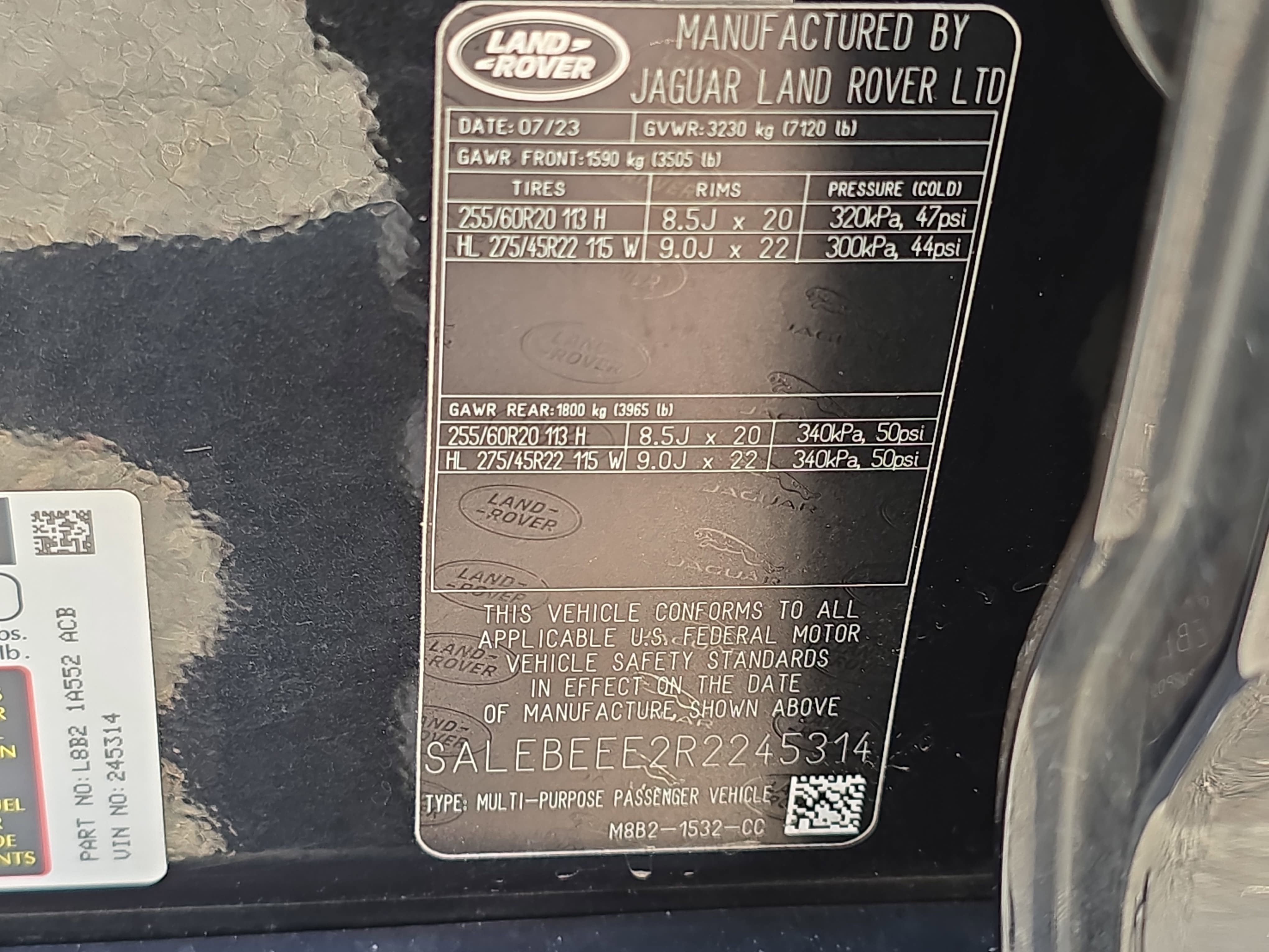 2024 Land Rover Defender V8