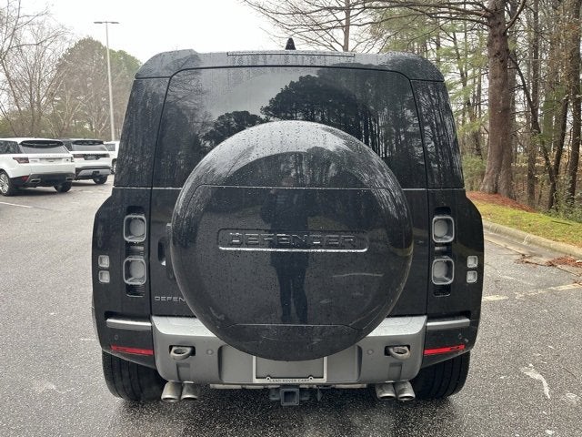 2024 Land Rover Defender V8