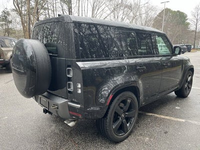 2024 Land Rover Defender V8