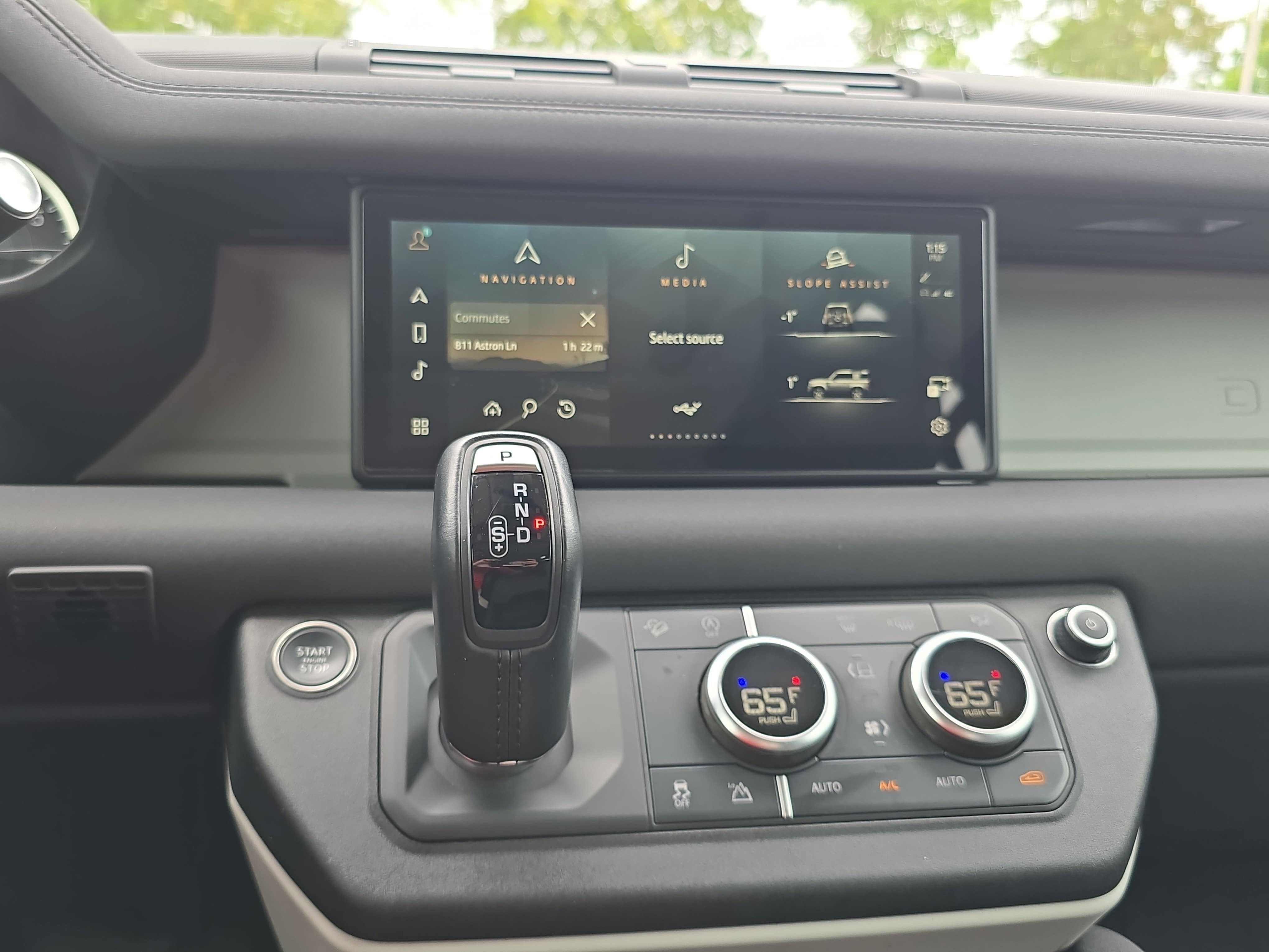 2023 Land Rover Defender S