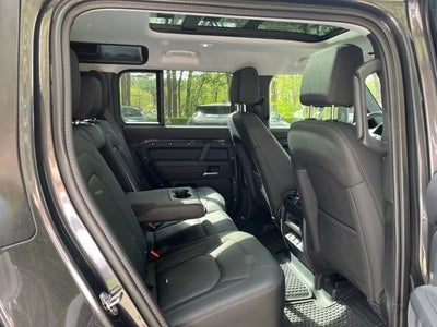 2025 Land Rover Defender S