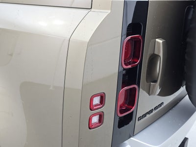 2025 Land Rover Defender S