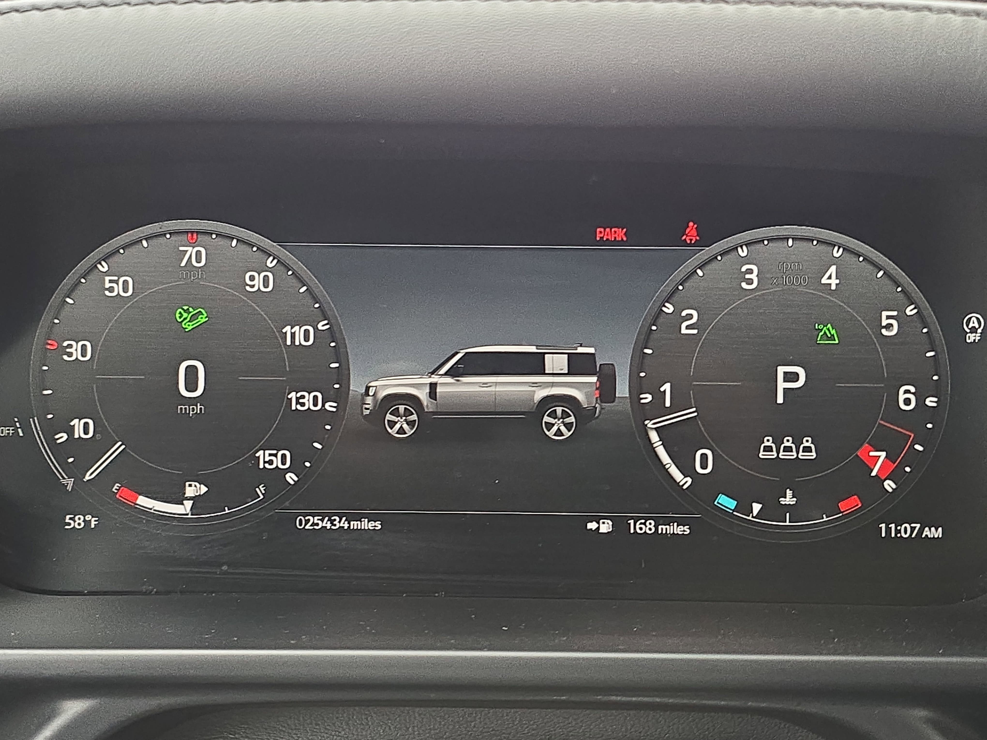 2024 Land Rover Defender SE