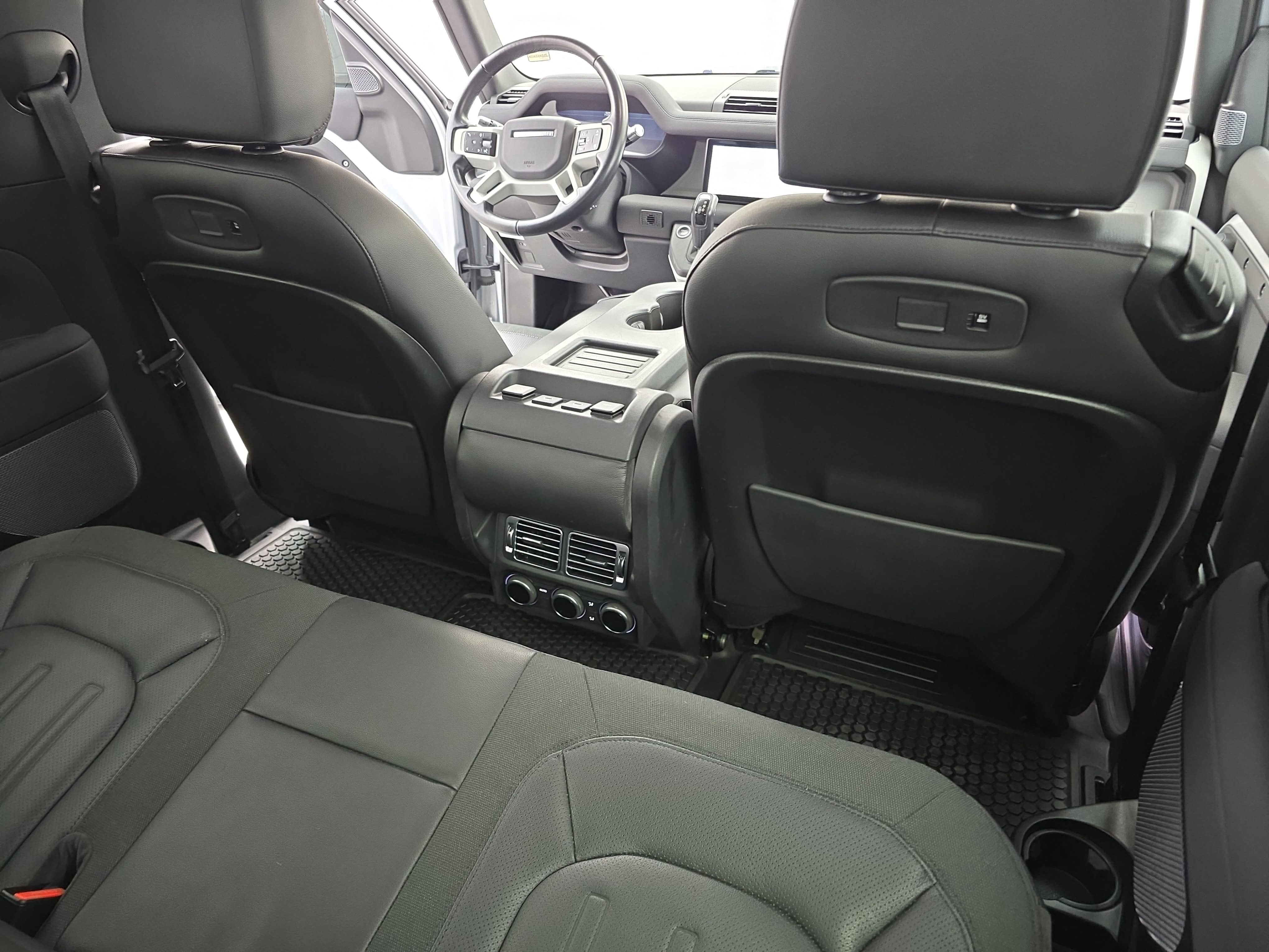 2021 Land Rover Defender First Edition