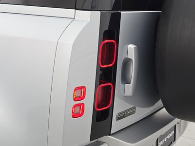 2021 Land Rover Defender First Edition