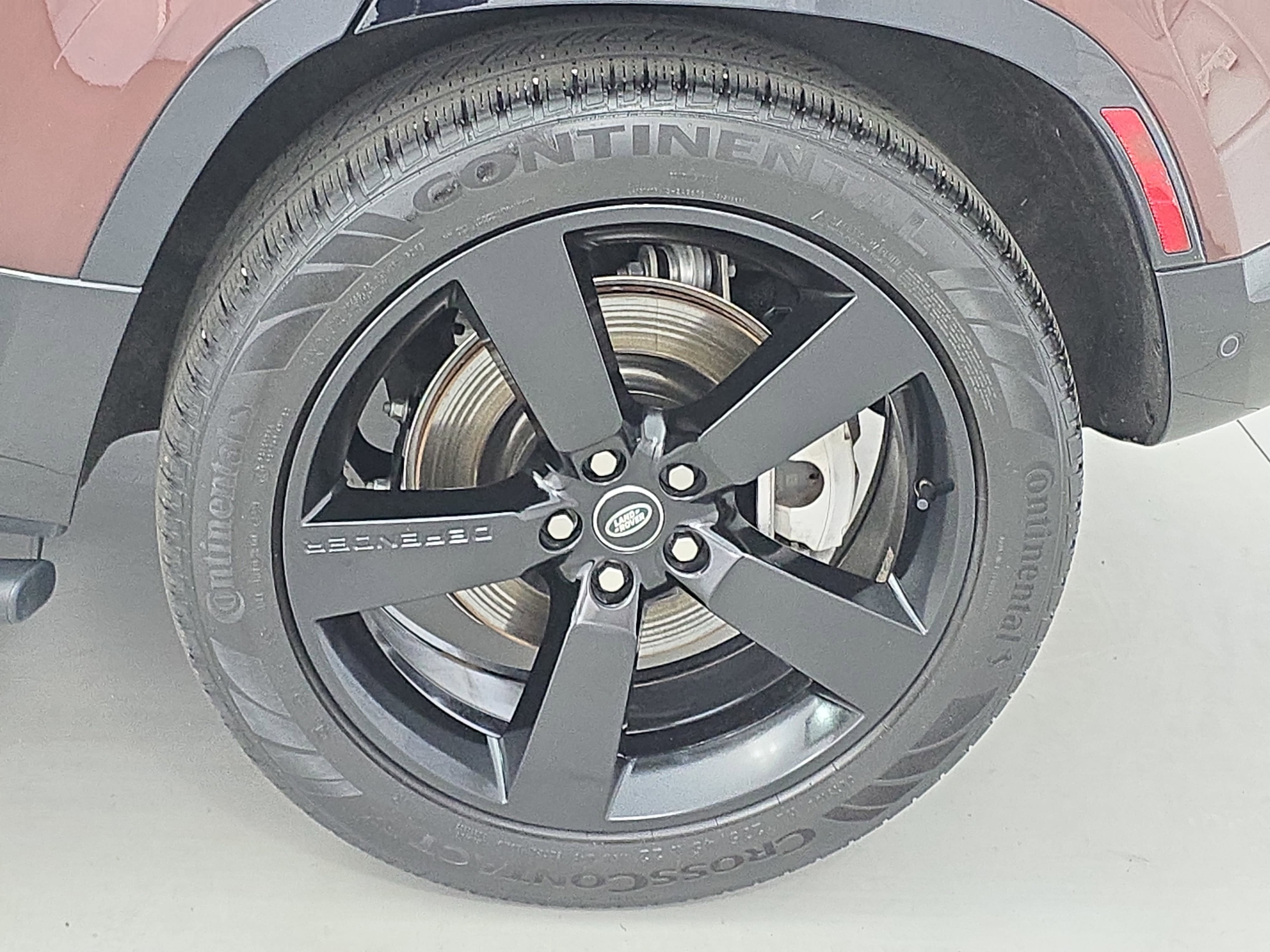 2025 Land Rover Defender Sedona Red Edition