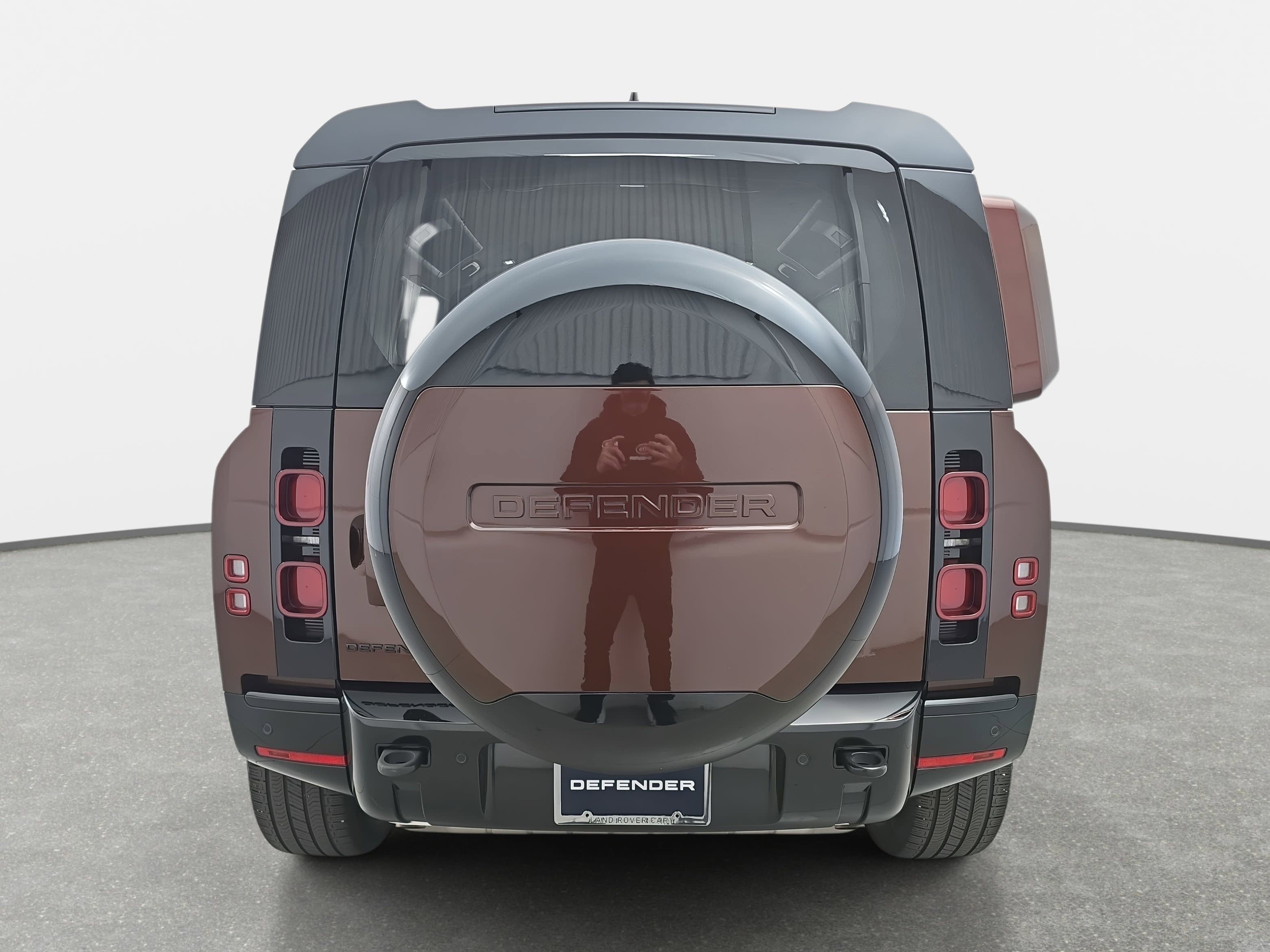 2025 Land Rover Defender Sedona Red Edition