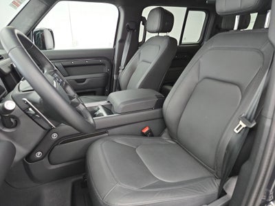 2025 Land Rover Defender V8