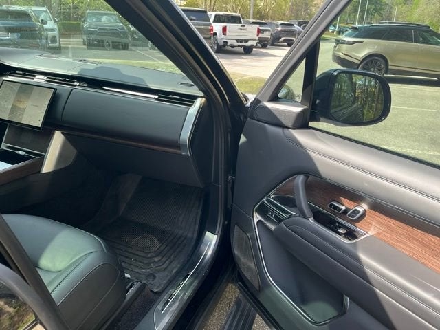 2025 Land Rover Range Rover Autobiography