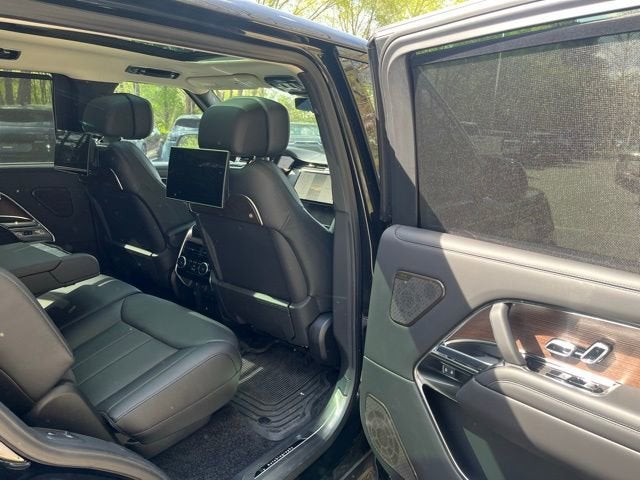 2025 Land Rover Range Rover Autobiography