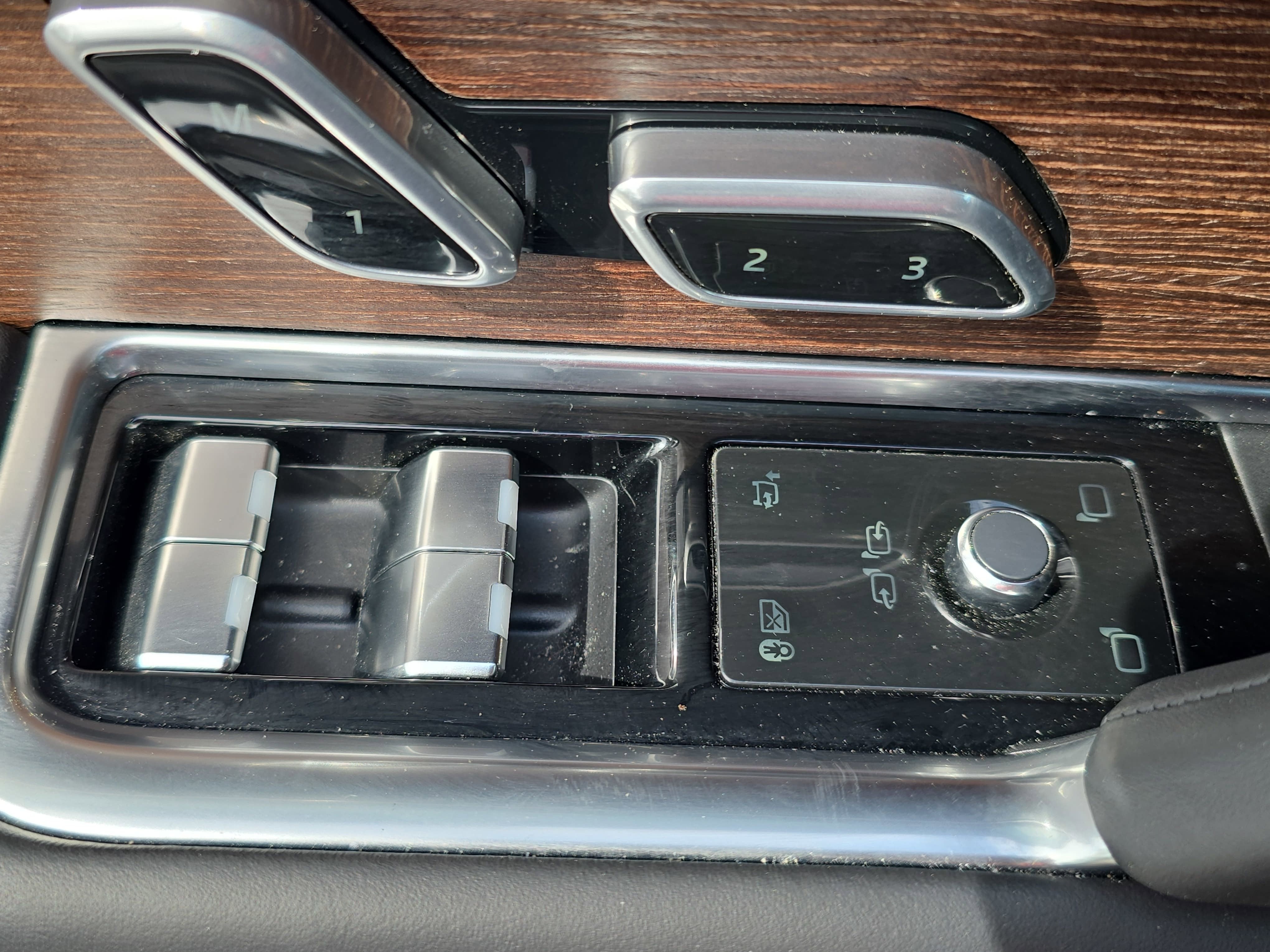 2025 Land Rover Range Rover Autobiography
