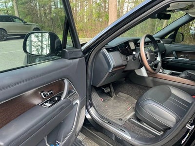 2025 Land Rover Range Rover Autobiography