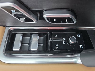 2025 Land Rover Range Rover Autobiography