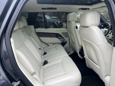 2023 Land Rover Range Rover SE