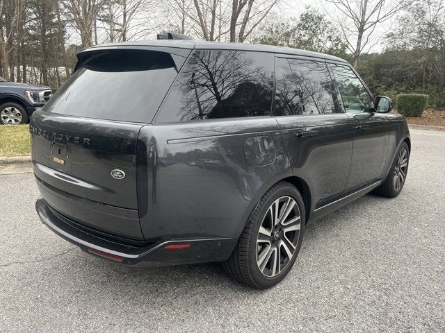 2023 Land Rover Range Rover SE