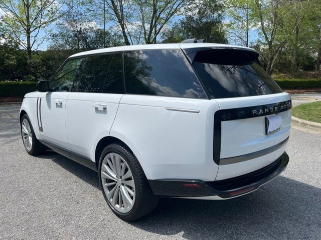 2024 Land Rover Range Rover SE