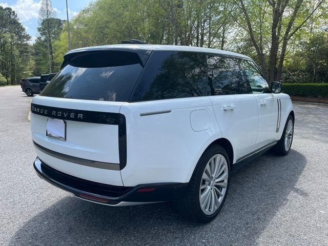 2024 Land Rover Range Rover SE